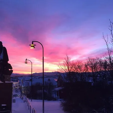 Holiday home Arctic House By The Sea, Vadso, Varanger Vadso